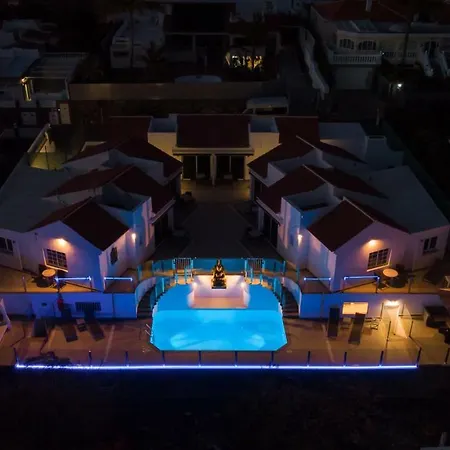 Vista Bella Adults Only דירה San Bartolomé