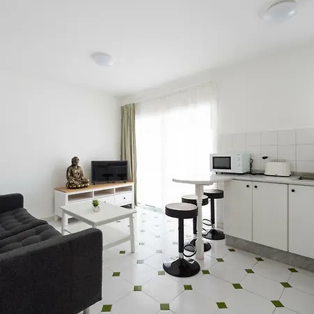 Vista Bella Adults Only Apartment *