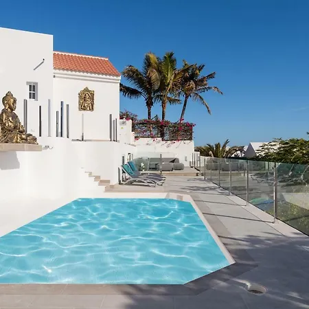 Vista Bella Adults Only Apartment